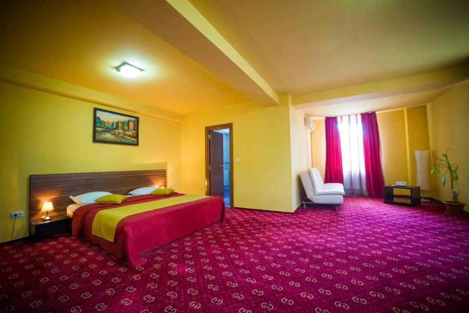 Hotel Gclub Breaza  Pokoj fotografie